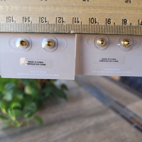 Earrings Nickle Free Dangle and Post Gold Tone Lot of 4 Pair Nordstrom - Picture 11 of 11